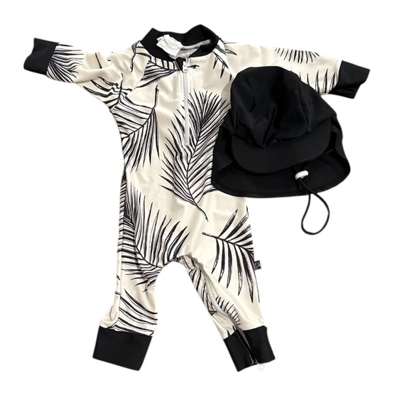 Honeysuckle Baby Swim Outfit & Hat Set (6–12M Romper, 12M Hat) - Picture 1 of 4